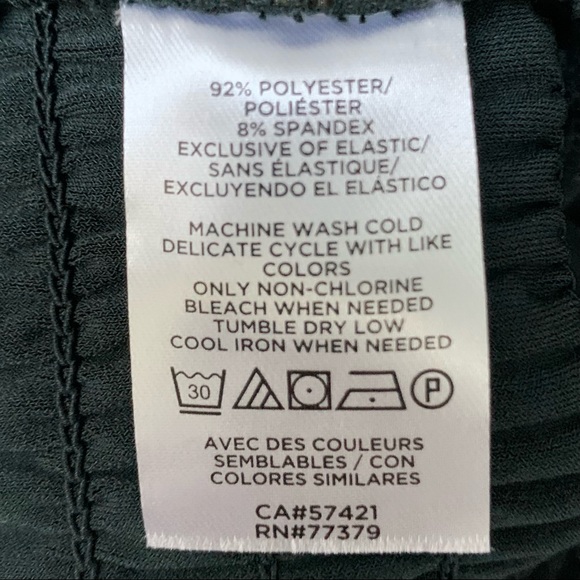 Ann Taylor Jersey Smocked Waist Top (Green) Size S - Picture 8 of 8